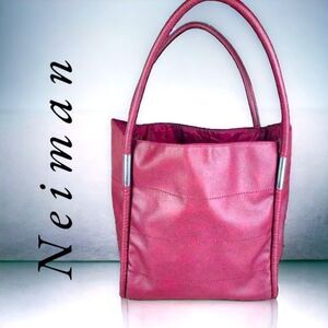 Neiman Marcus Bags l Tote, Purse l Burgundy l Leather l Double Handle l EUC